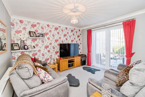 2 bedroom detached bungalow for sale, Westover Road, Southampton