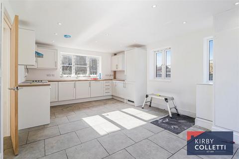 undefined, Holdbrook North, Waltham Cross
