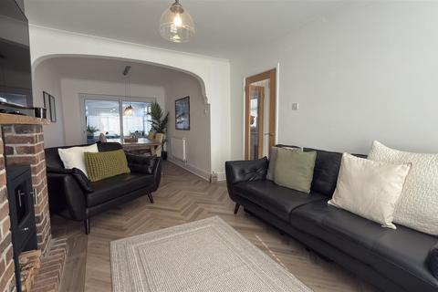 undefined, Parc Glas, Cwmdare CF44