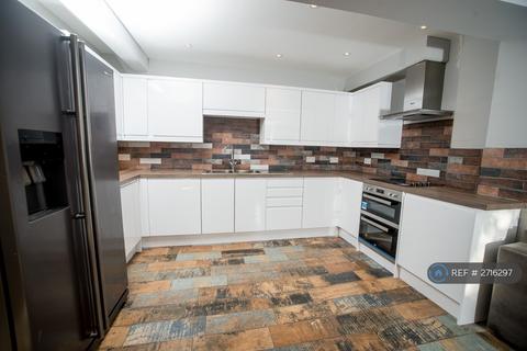 undefined, Heath Hill Avenue, Brighton, BN2