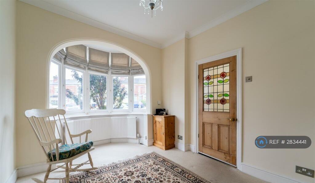 Front Lounge