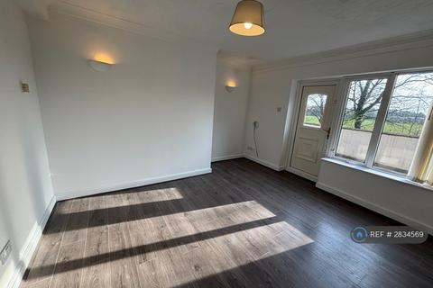 2 bedroom flat to rent, Elysian Fields, Salford, M6