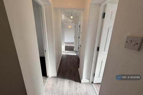 2 bedroom flat to rent, Elysian Fields, Salford, M6