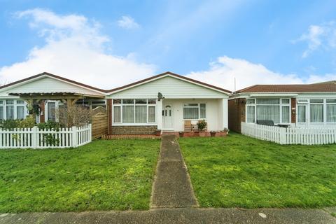 2 bedroom semi-detached bungalow for sale, Shannon Way, Eastbourne