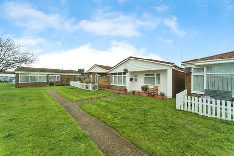 2 bedroom semi-detached bungalow for sale, Shannon Way, Eastbourne