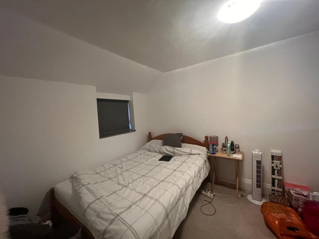 Bedroom 2.jpg