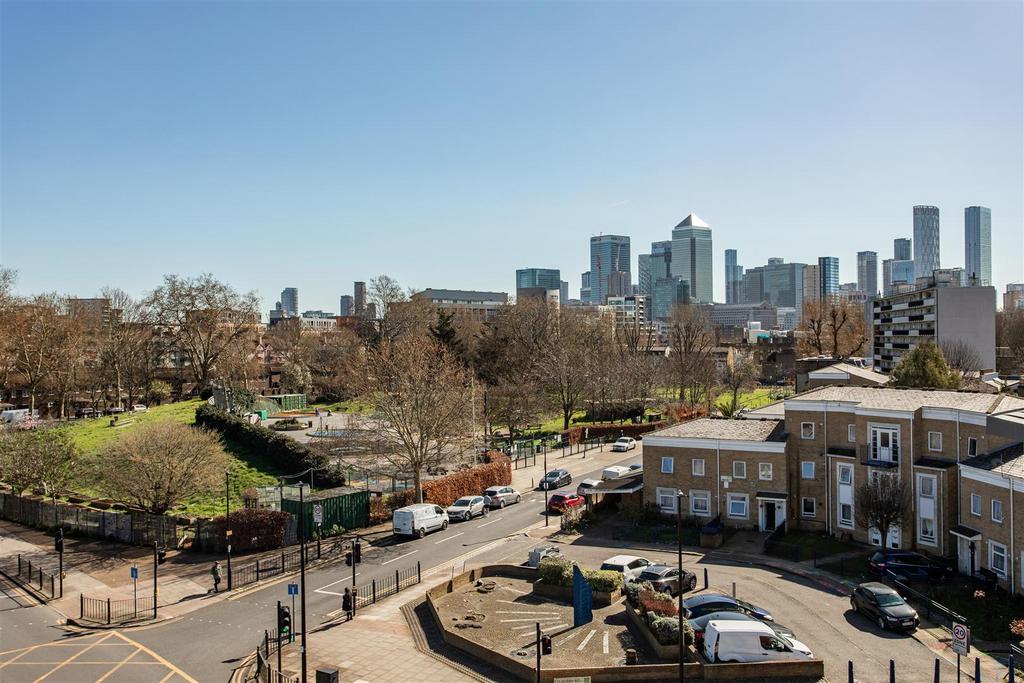 Views Of Canary Wharf