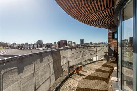 2 bedroom flat for sale, St. Pauls Way, Mile End, E3