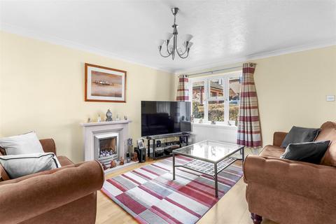 undefined, Clinkard Place, Lane End HP14