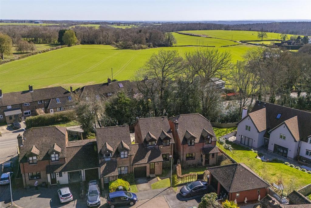 5 Clinkard Place, HP14 3 HQ Drone-1.jpg