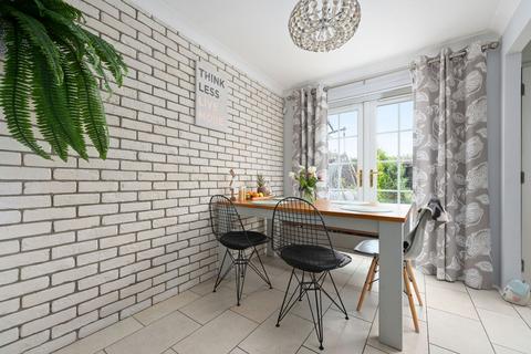 3 bedroom semi-detached house for sale, Jute Place, Kirkcaldy, KY1