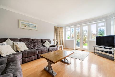 undefined, Oxted Green, Godalming GU8