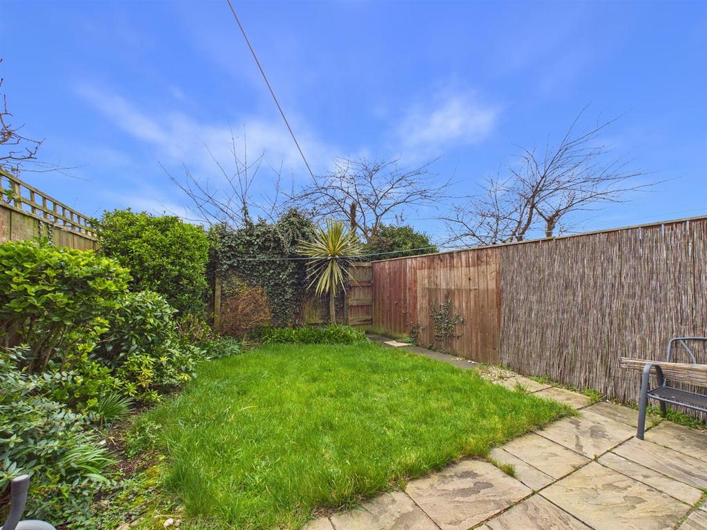 Garden 1.jpg