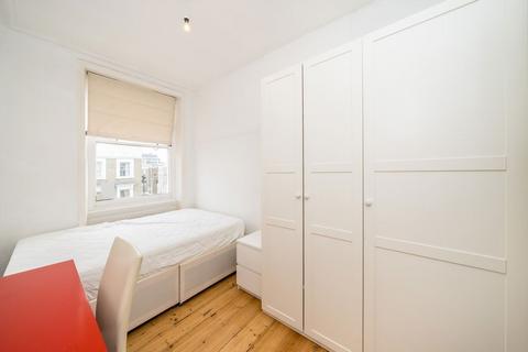 2 bedroom flat to rent, Ongar Road, London SW6