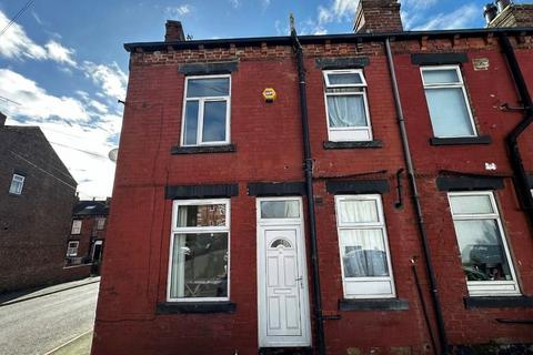 2 bedroom end of terrace house for sale, Salisbury Avenue, Leeds, LS12 2AR