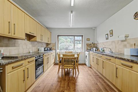 3 bedroom detached house for sale, Thoresby Road, Bramcote, Nottingham