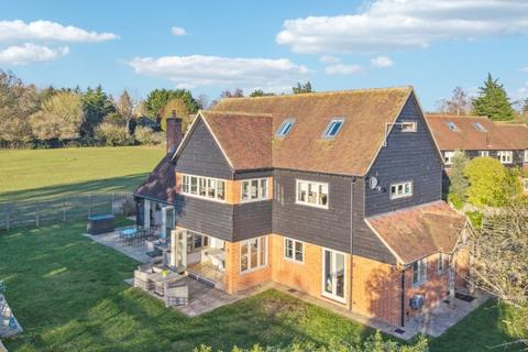 5 bedroom detached house for sale, Bovingdon Green, Buckinghamshire SL7