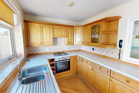 3 bedroom semi-detached bungalow for sale, Chorley Road, Walton le Dale, Preston