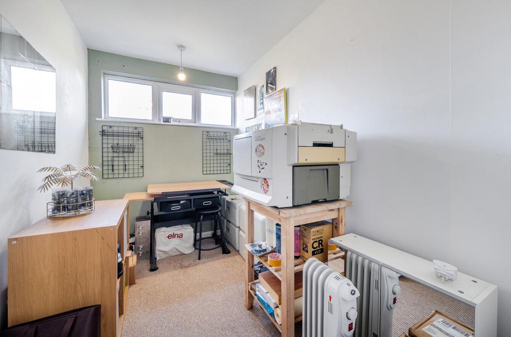 1423281-2-69bac8a...