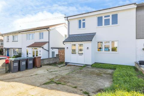 3 bedroom semi-detached house for sale, Hoylake Gardens, Watford
