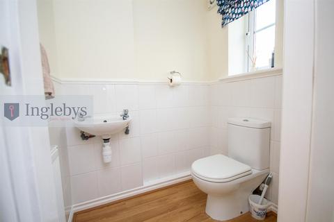 3 bedroom terraced house for sale, Beckside Close, Loftus, Saltburn-By-The-Sea