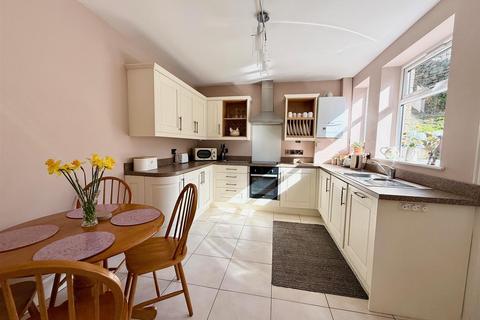 3 bedroom semi-detached house for sale, Chapel Road, High Peak SK22