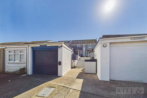 3 bedroom terraced house for sale, Coast Road, Normans Bay, Pevensey