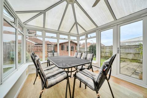 4 bedroom detached house for sale, Monarch Gardens, Eastbourne, East Sussex