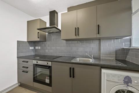 2 bedroom apartment to rent, London Road, Mitcham CR4
