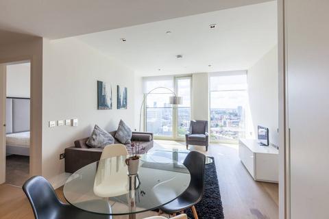 1 bedroom flat for sale, Upper Ground, South Bank, London, SE1