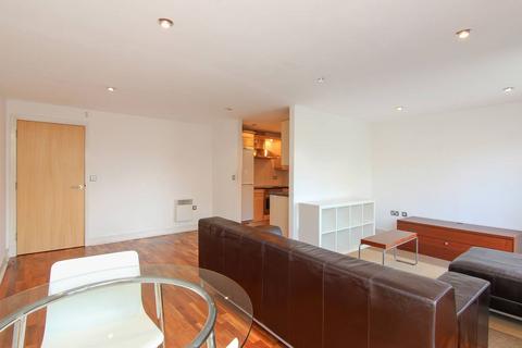 1 bedroom flat to rent, Long Lane, London Bridge, London, SE1