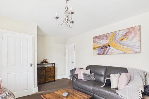 3 bedroom semi-detached house for sale, Pine Avenue, Newark NG22