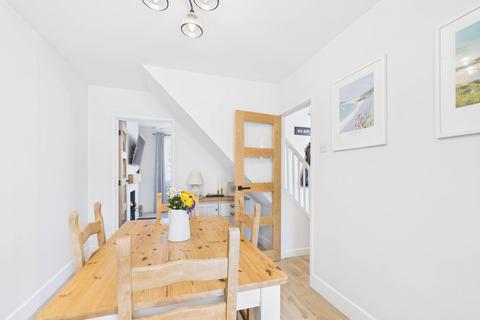 2 bedroom semi-detached house for sale, Carrington Crescent, Wendover