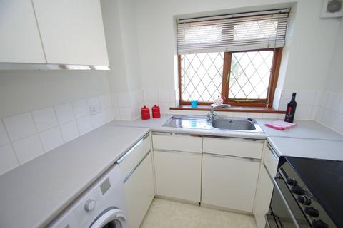 1 bedroom flat to rent, Queens Road WD17, Watford, WD17