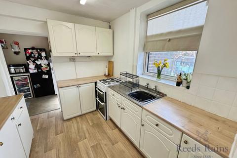 2 bedroom semi-detached house for sale, Seabridge Lane, Staffordshire ST5