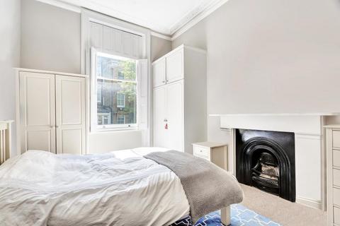 1 bedroom flat to rent, FINBOROUGH ROAD, CHELSEA