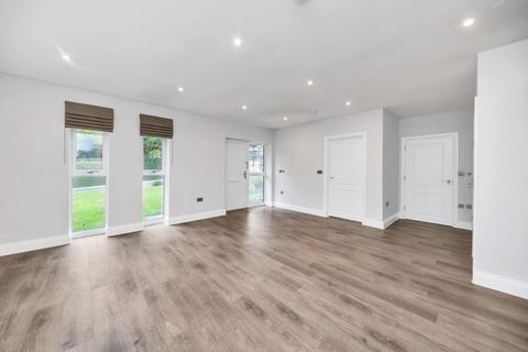 undefined, The Waldens, Mount Pleasant Road, CB11