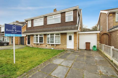 Stirling Crescent, Merseyside WA9