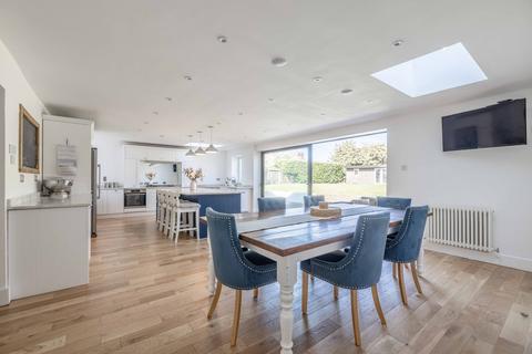 4 bedroom detached house for sale, Sycamore Road, Chalfont St Giles HP8