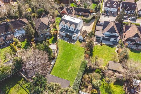 4 bedroom detached house for sale, Sycamore Road, Chalfont St Giles HP8