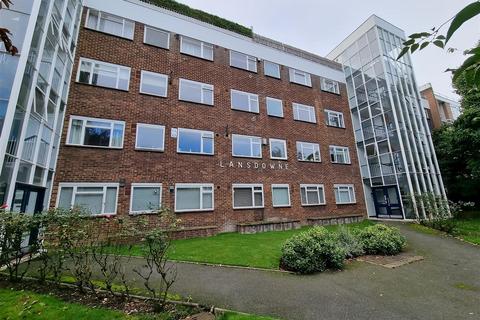 2 bedroom flat to rent, Lansdowne Court, London, SW15