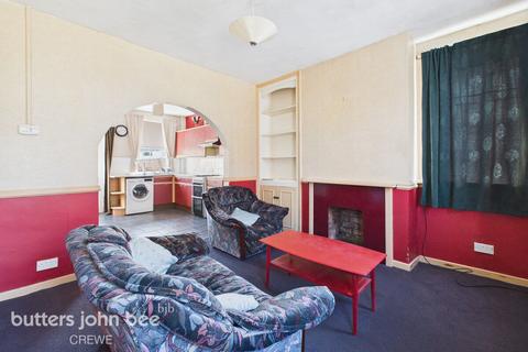 2 bedroom end of terrace house for sale, Middlewich Street, Crewe