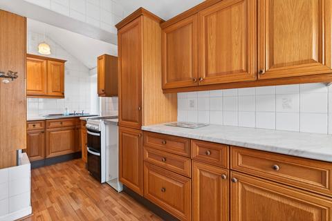 3 bedroom flat for sale, 35 Pilton Avenue, Edinburgh, EH5 2HR