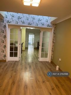 undefined, Gauntlett Road, Sutton, SM1