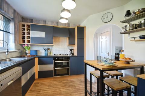 4 bedroom detached house for sale, Chambers Valley Road, Sheffield, S35