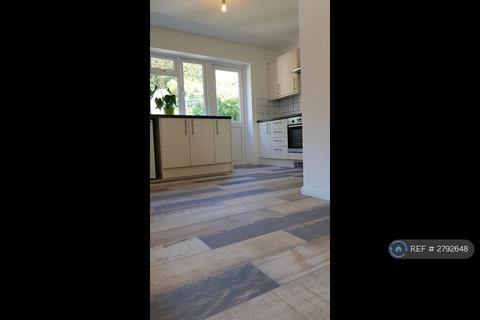 5 bedroom end of terrace house to rent, Ashurst Road, Brighton, BN2