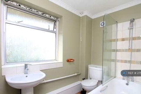 5 bedroom end of terrace house to rent, Ashurst Road, Brighton, BN2