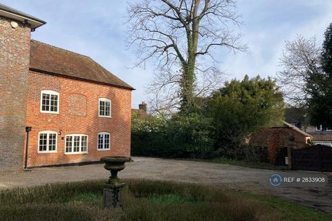 undefined, Speen Lane, Newbury, RG14