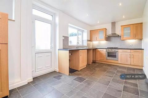 undefined, Pildacre Hill, Dewsbury, WF12
