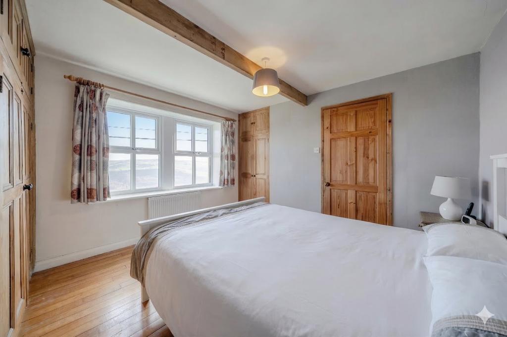 Bedroom 2 2